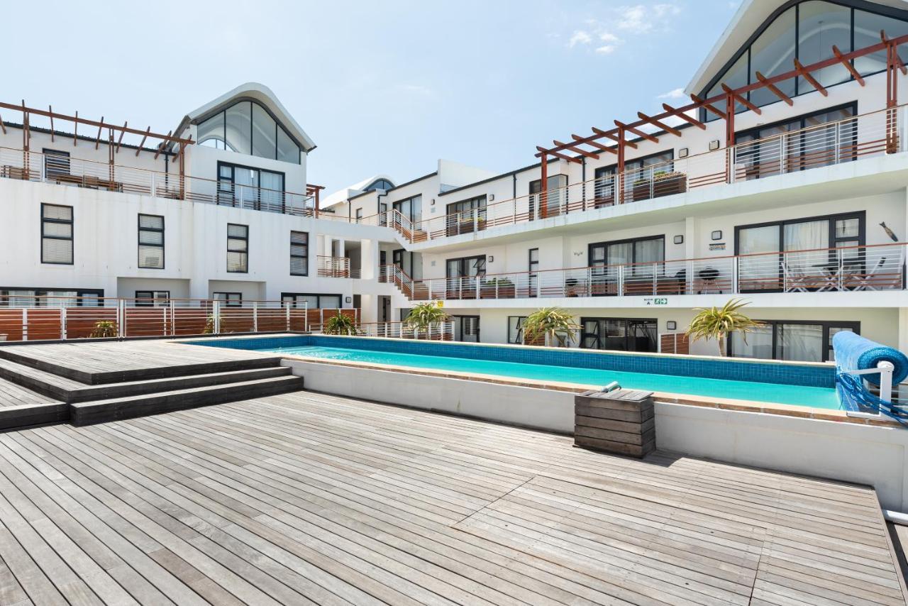 Apartment Azure 32 *