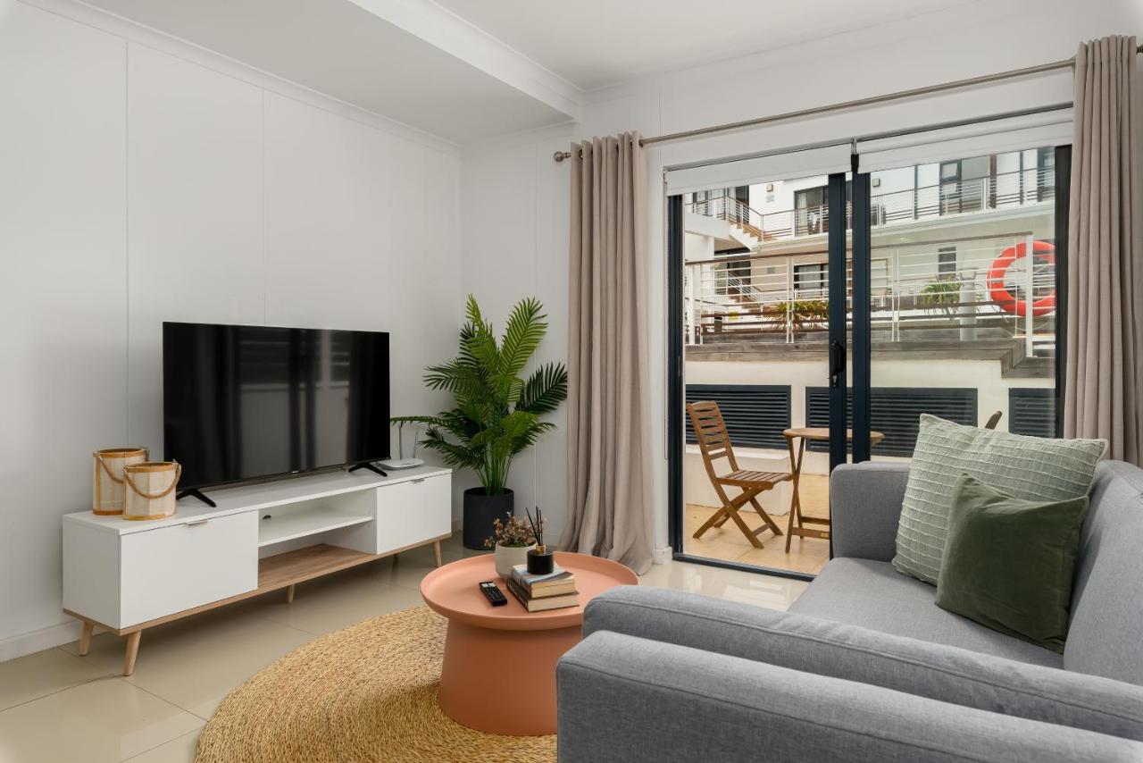 Azure 32 Apartment Cape Town